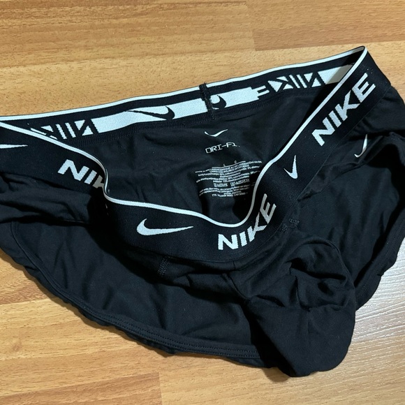 Nike Black Brief-Everyday Performance Dri-FIT - Picture 9 of 10